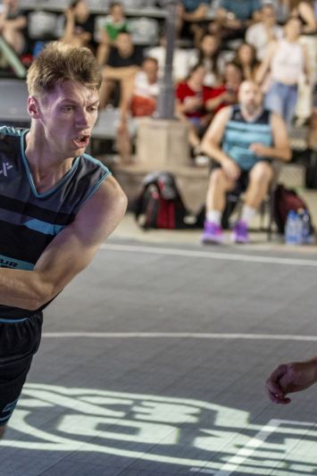 PRO 3x3 Tour: Aluplastik osvojio Vinkovce, Mario Kasun i Dunking Devilsi priredili spektakl na prepunom Korzu
