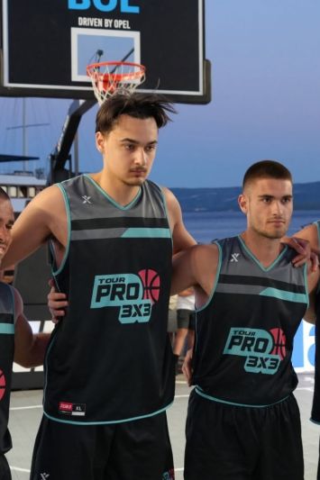 FOTO: Duje Kaliterna u Bolu pokazao zašto je nekada bio najbolji 3x3 košarkaš na svijetu