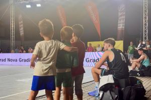 Preko 500 fotografija: Spektakularan vikend u Novoj Gradiški, dva trofeja odlaze u BiH, jedan u Vinkovce