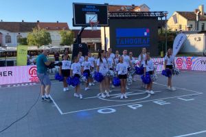 Preko 500 fotografija: Spektakularan vikend u Novoj Gradiški, dva trofeja odlaze u BiH, jedan u Vinkovce