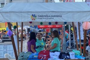 Preko 500 fotografija: Spektakularan vikend u Novoj Gradiški, dva trofeja odlaze u BiH, jedan u Vinkovce