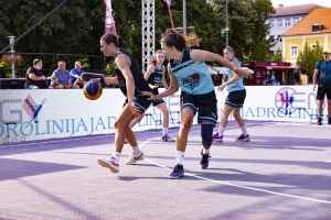 Preko 500 fotografija: Spektakularan vikend u Novoj Gradiški, dva trofeja odlaze u BiH, jedan u Vinkovce