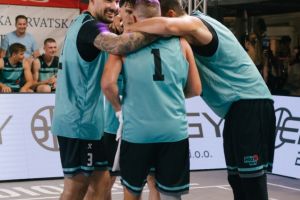 FOTO/VIDEO: Poznati pobjednici PRO 3x3 Toura u Umagu, Tomislav Paškvalin se okušao u šutiranju