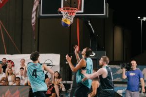 FOTO/VIDEO: Poznati pobjednici PRO 3x3 Toura u Umagu, Tomislav Paškvalin se okušao u šutiranju