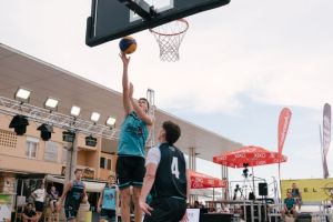 FOTO/VIDEO: Poznati pobjednici PRO 3x3 Toura u Umagu, Tomislav Paškvalin se okušao u šutiranju