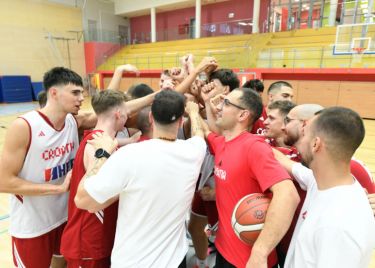 Hrvatski juniori spremni za EuroBasket pred domaćom publikom. Santoro:: “Ne bojimo se nikoga!”