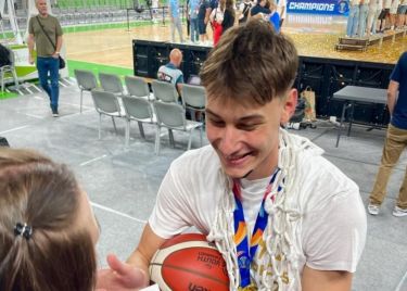 Tko je zlatni slovenski dečko Vit Hrabar? Radi s hrvatskim stručnjacima, voli Hezonju...