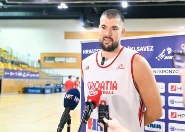 Zubac: Favoriti smo, očekujem dvije pobjede