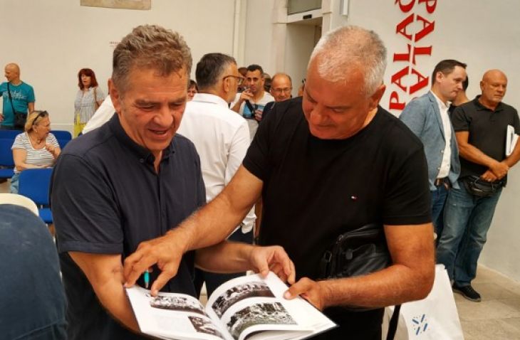 Predstavljena fotomonografija „Srce puno Zadra“ – priča o košarkaškoj pobjedi koja traje 40 godina