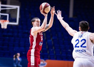 Split doveo reprezentativca Slovenije koji zabija trice "iz svlačionice"