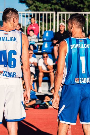 FOTOGALERIJA: Zadar predstavio momčad i nove dresove: Spoj tradicije i suvremenog identiteta grada