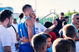 FOTOGALERIJA: Zadar predstavio momčad i nove dresove: Spoj tradicije i suvremenog identiteta grada