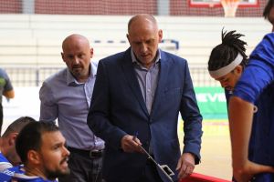 FOTO: Počelo je, prva utakmica i odmah na jednu loptu