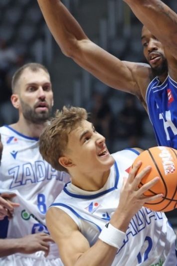 Zadar u drugom poluvremenu slomio Samobor