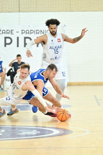 Europska pobjeda Alkara, škola navijanja Maligana, nestvaran double-double Granića