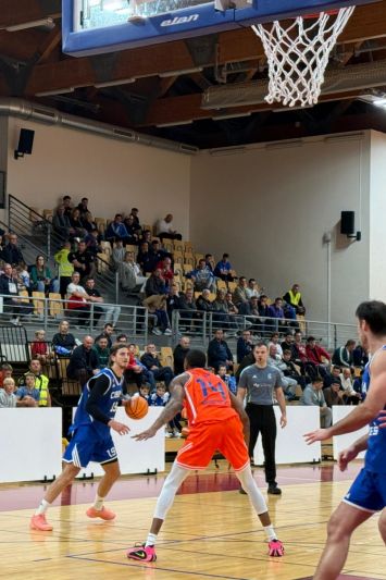 Cibona bez petorice udarnih igrača slavila u Samoboru, Sikirić prvo ime susreta