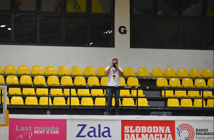 Klubovima se govori: „Morate razvijati mlad.” Sustav im istodobno govori: „Ako ne pobijedite, ostat ćete bez novca."